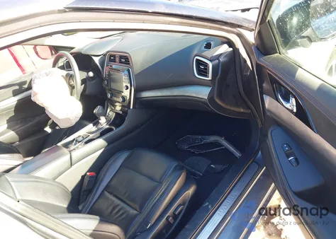 2016 Nissan Maxima 3.5 S z USA, uszkodzony, nr VIN 1N4AA6AP0GC410893